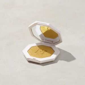 Fenty Beauty Champagne Gold Highlighter Compact